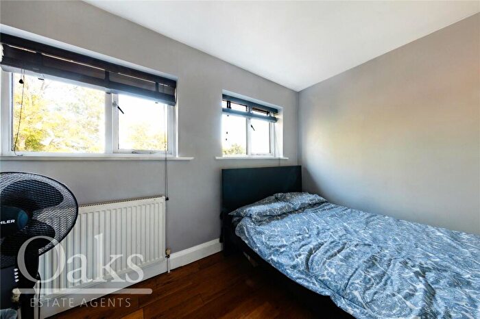 3 Bedroom Terraced House For Sale In Lansdowne Wood Close, West Norwood, SE27