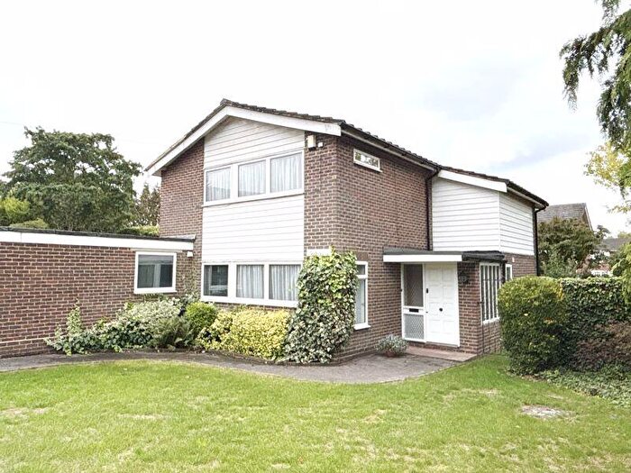 4 Bedroom House For Sale In One Pin Lane, Farnham Common, SL2