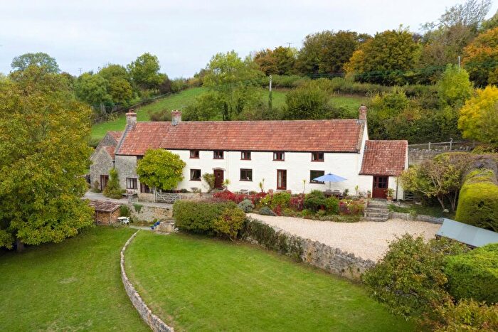 7 Bedroom Detached House For Sale In Mudgley, Wedmore, BS28