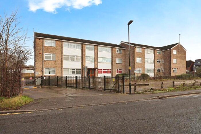2 Bedroom Flat For Sale In Greville Court, South Vale, Sudbury, HA1