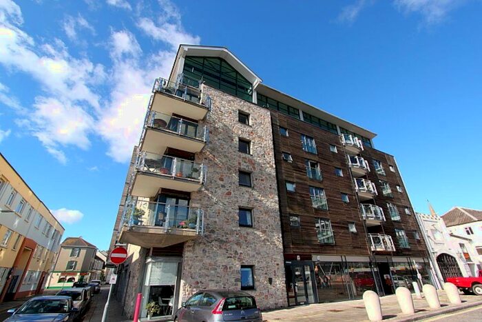 2 Bedroom Flat To Rent In Sutton Harbour, PL4
