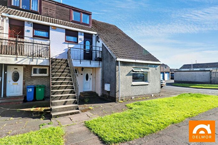 3 Bedroom Maisonette For Sale In Greengates, Leven, KY8