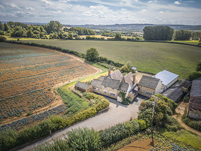 5 Bedroom Detached House For Sale In Hidcote Road Ebrington Chipping Campden, Gloucestershire, GL55