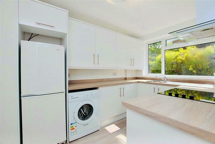 2 Bedroom Apartment To Rent In Haig Court, Chelmsford, CM2