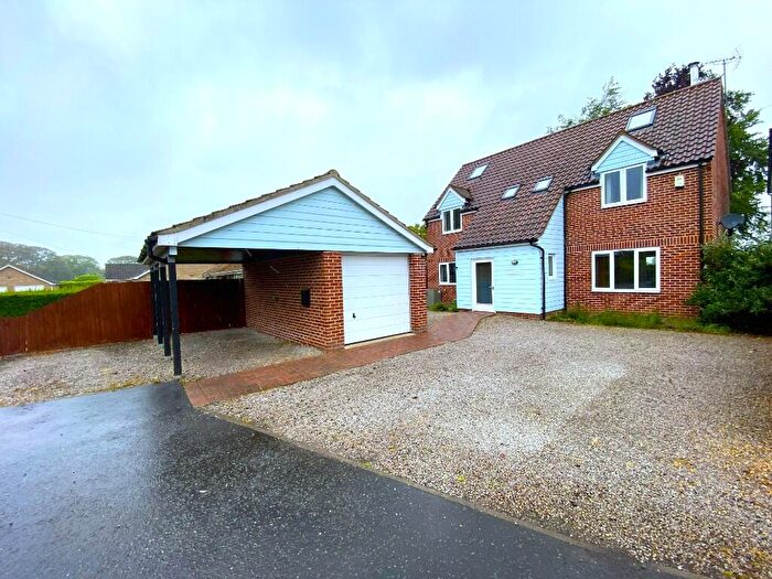 5 Bedroom Detached House To Rent In Cricks Road, IP28