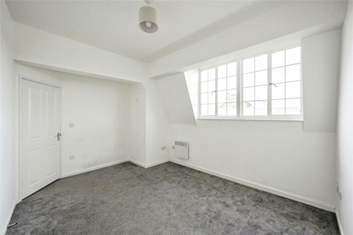 1 Bedroom Flat For Sale In Scot Lane, Doncaster, South Yorkshire, DN1