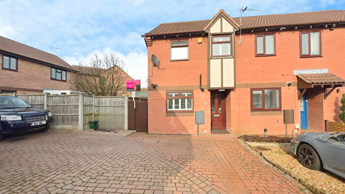 2 Bedroom Town House For Sale In Marlow Crescent, West Hallam, Ilkeston, DE7