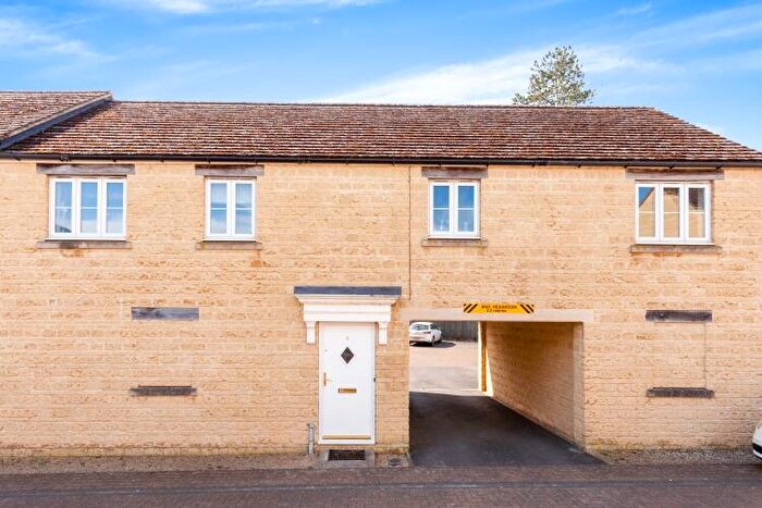2 Bedroom Apartment To Rent In Jacobs Mill, Witney, OX28