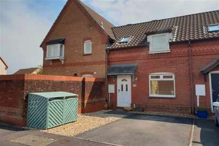 2 Bedroom End Of Terrace House To Rent In Home Orchard, Yate, BS37