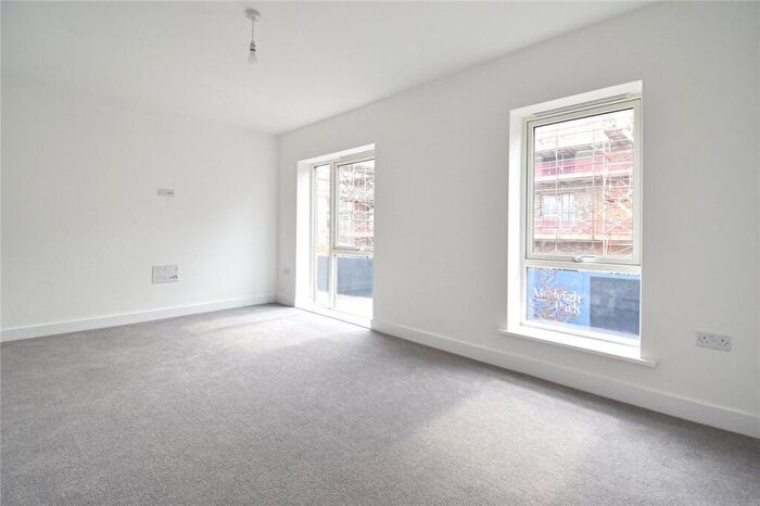 4 Bedroom House To Rent In Beta Avenue, Cambridge, CB5