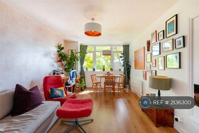 1 Bedroom Flat To Rent In Howard Park House, London, SE6