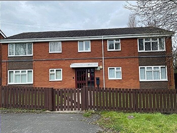 1 Bedroom Flat To Rent In Hurst Road, Coseley, Wolverhampton, WV14
