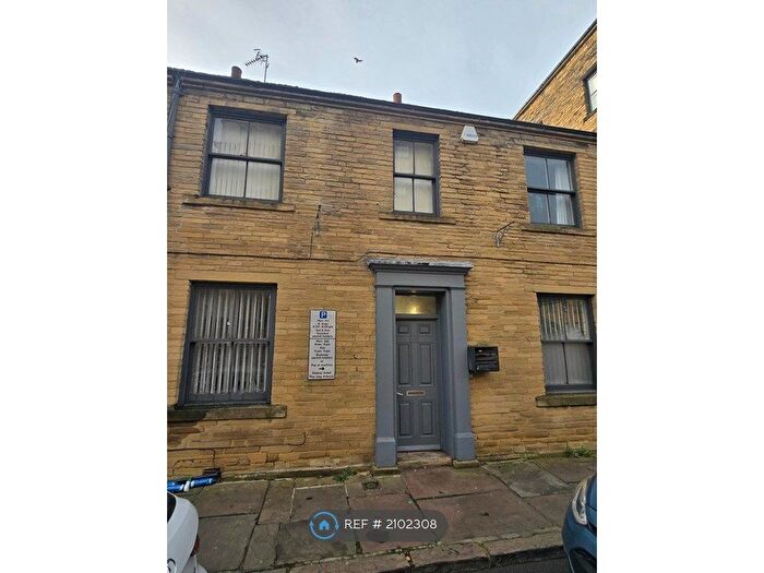 1 Bedroom Flat To Rent In Peckover Street, Bradford, BD1