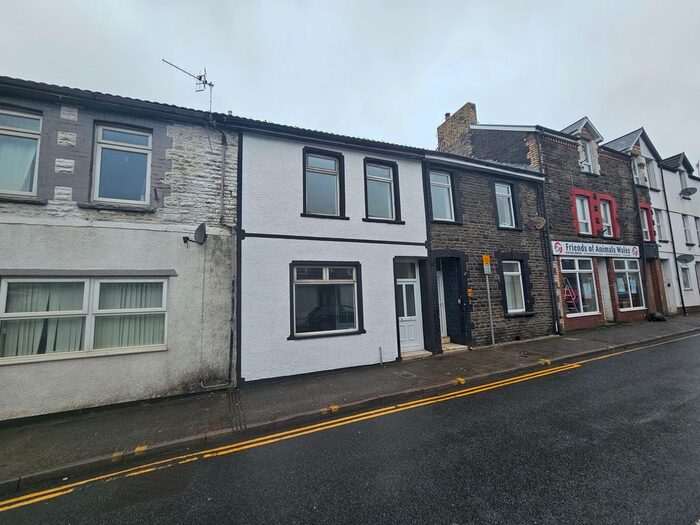 3 Bedroom Terraced House To Rent In Robert Street, Pontypridd, CF37