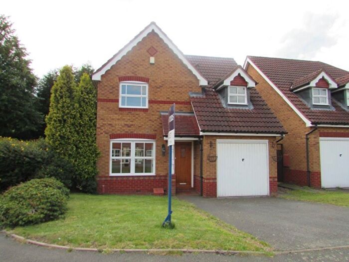 3 Bedroom Detached House To Rent In Gunner Grove, Sutton Coldfield, West Midlands, B75