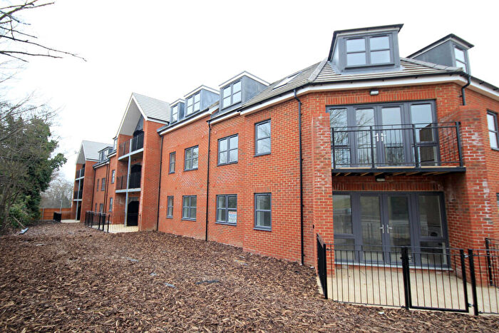 2 Bedroom Flat To Rent In Goodes Court, Royston, SG8