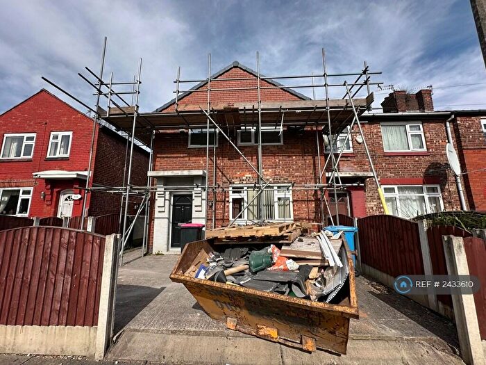 3 Bedroom End Of Terrace House To Rent In Verdun Road, Eccles, Manchester, M30