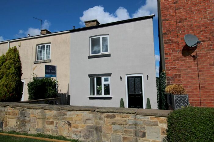 2 Bedroom End Of Terrace House To Rent In Dobsons Row, Carlton, Wakefield, West Yorkshire, WF3