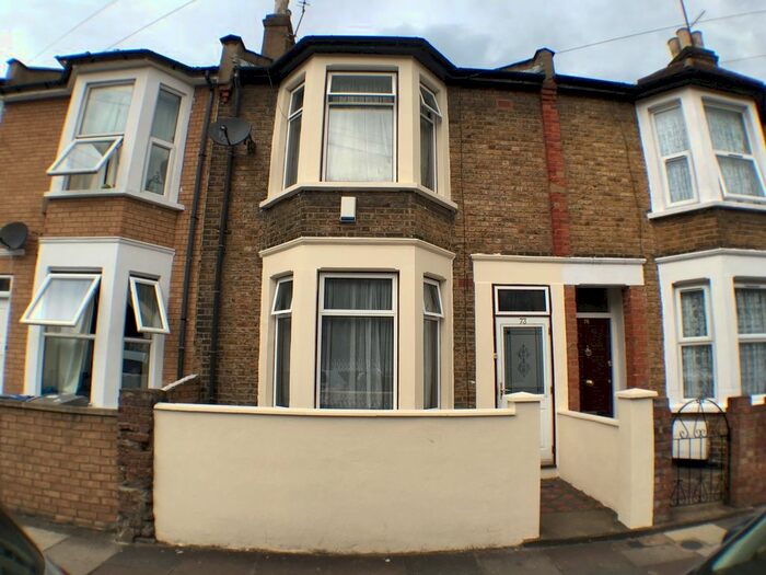 3 Bedroom Terraced House To Rent In Cobbold Road, Willesden NW10