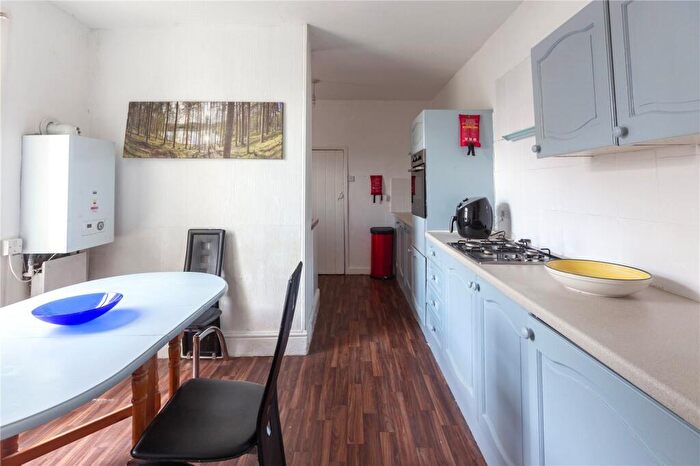 4 Bedroom Semi-Detached House To Rent In College Road, Fishponds, Bristol, BS16