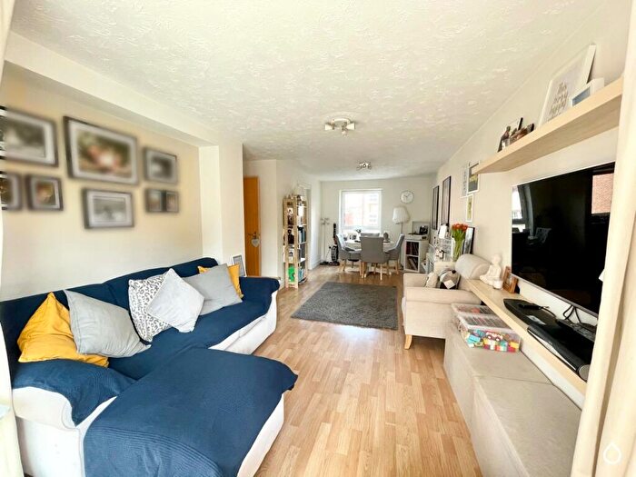 2 Bedroom Apartment To Rent In Goldsmiths Court, Southampton, SO14