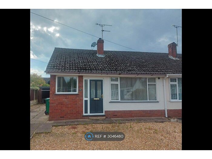 2 Bedroom Bungalow To Rent In Prior Close, Crewe, CW2