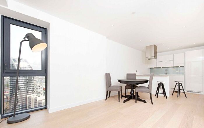 1 Bedroom Flat To Rent In Yabsley Street, London, E14