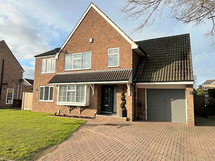 5 Bedroom Detached House For Sale In Beech Crescent, Darrington, Pontefract, WF8