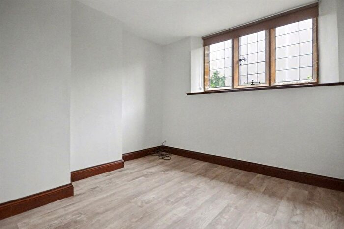 2 Bedroom Flat To Rent In Boughton Hall, Boughton, NN2