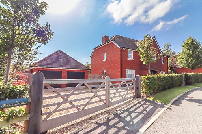 4 Bedroom Detached House For Sale In Downs Close, Broughton, Stockbridge, Hampshire, SO20