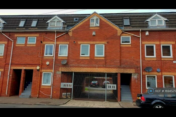1 Bedroom Flat To Rent In Pearl Street, Cardiff, CF24