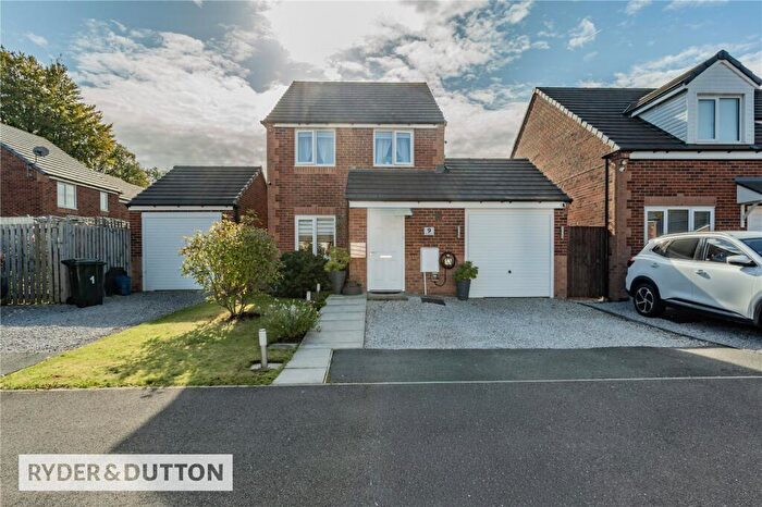 3 Bedroom Detached House For Sale In Beaconsfield Road, Balderstone, Rochdale, Greater Manchester, OL11