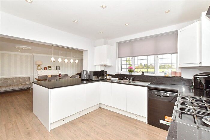 2 Bedroom Semi-detached Bungalow For Sale In Forest Road, Ilford, Essex, IG6