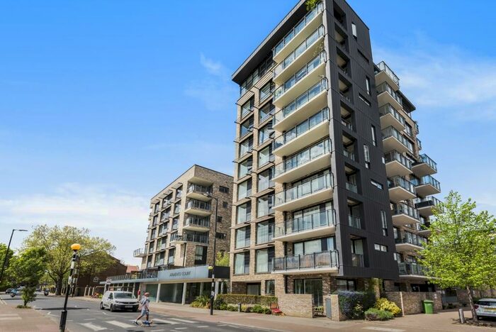 1 Bedroom Flat To Rent In Albany Road London, SE5