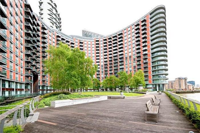 2 Bedroom Apartment For Sale In New Providence Wharf, Fairmont Avenue, London, E14