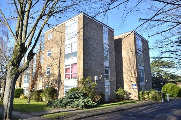 1 Bedroom Apartment To Rent In Hawthorn Road, Wallington, SM6