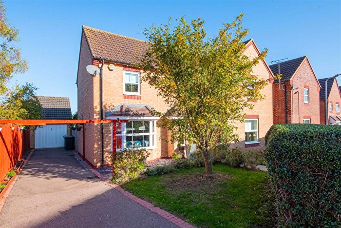 4 Bedroom Detached House For Sale In John Lea Way, Wellingborough, NN8