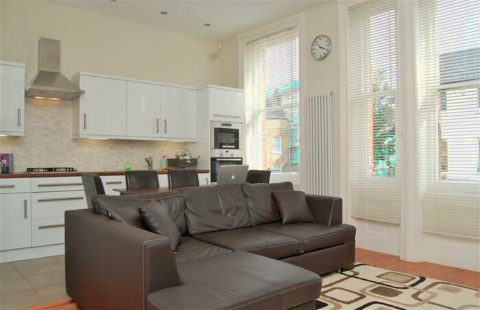 1 Bedroom Flat To Rent In Loveridge Road, London, NW6