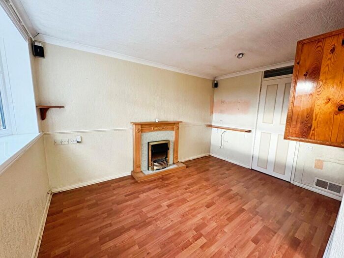 1 Bedroom Bungalow For Sale In Ladyside Close, Bransholme, Hull, East Yorkshire, HU7