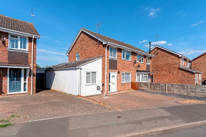 3 Bedroom Semi-Detached House For Sale In The Trundle, Somersham, Huntingdon, Cambridgeshire, PE28