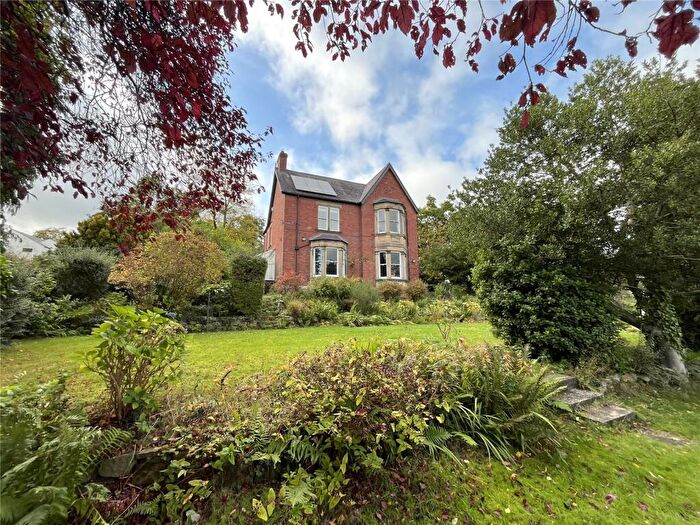 5 Bedroom Detached House For Sale In Leazes Lane, Hexham, Northumberland, NE46