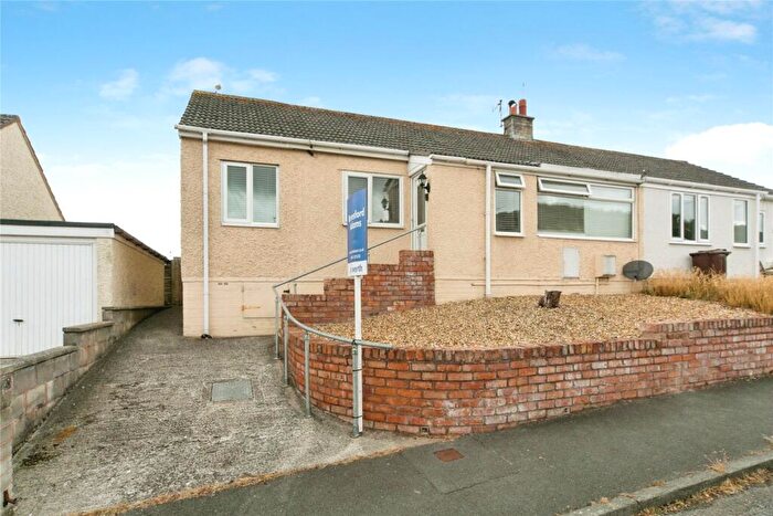 3 Bedroom Bungalow For Sale In Glas Coed, Llandudno Junction, Conwy, LL31