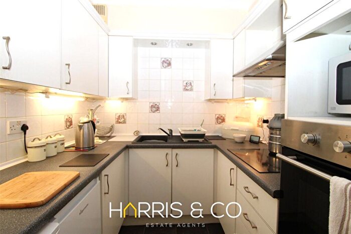 2 Bedroom Apartment For Sale In Wyredale Court, Harrow Avenue, Fleetwood, FY7