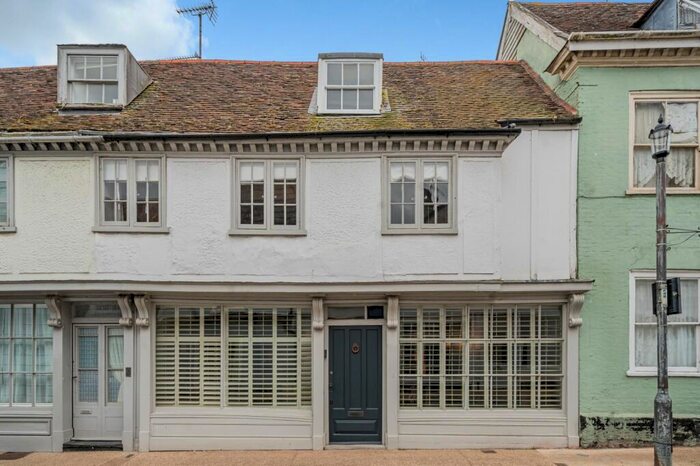 4 Bedroom Town House For Sale In Bury St. Edmunds, Suffolk, IP33