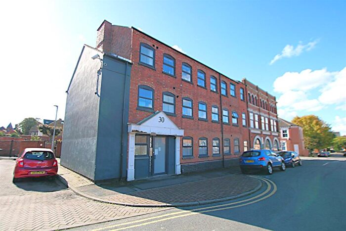 2 Bedroom Flat For Sale In Stockley Street, Northampton, NN1