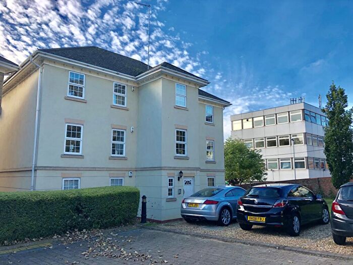 2 Bedroom Apartment To Rent In Scholars Court, Derngate, NN1