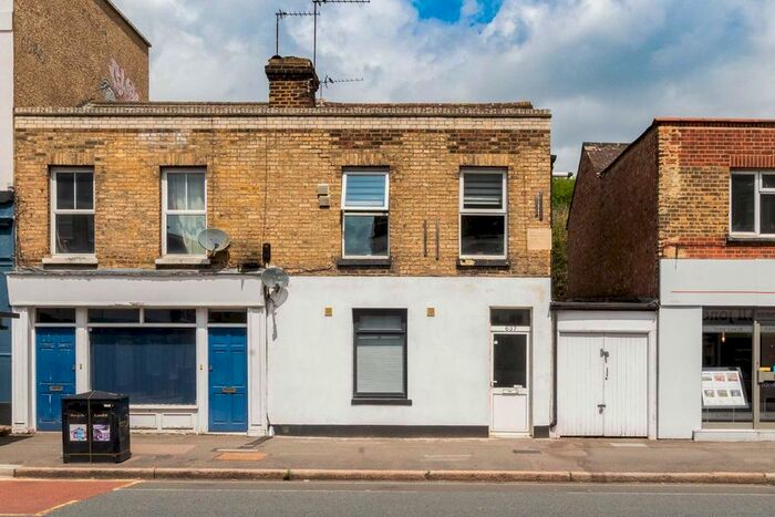 1 Bedroom Flat To Rent In Kingston Road, London, SW20