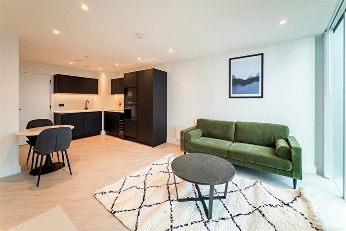 1 Bedroom Apartment To Rent In Vista River Tower, M3