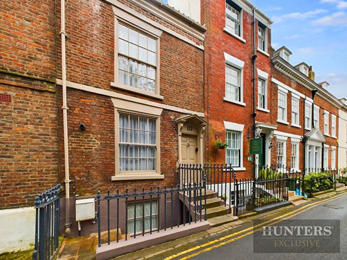 3 Bedroom Terraced House For Sale In Longwestgate, Scarborough, YO11