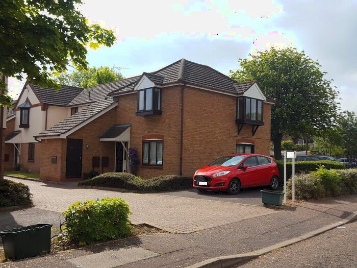 1 Bedroom Maisonette To Rent In Chester Place, Broomfield, CM1